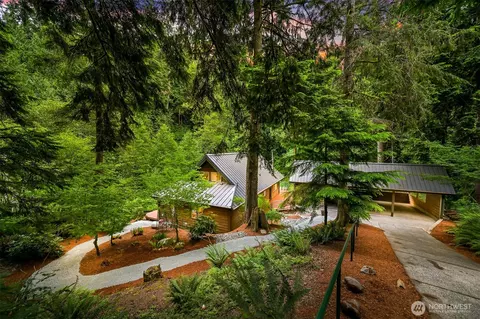 21 Austin Creek Ln, Bellingham, WA 98229