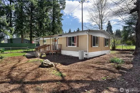 3985 Dyes Inlet Ln NW, Bremerton, WA 98312