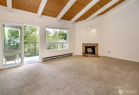 1710 SW 318th Pl #44D, Federal Way, WA 98023