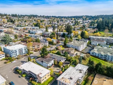 View/Area - 324 3rd Ave S, Edmonds, WA 98020 photo 2 of 3