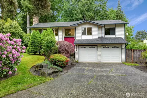 3524 170th Ave NE, Bellevue, WA 98008