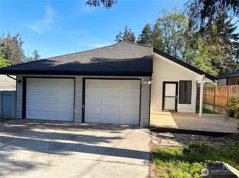 515 Thistle St, Port Angeles, WA 98362