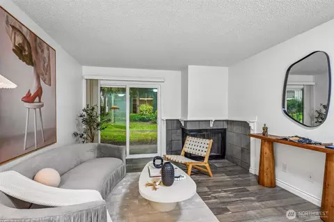 33011 18th Pl S #F106, Federal Way, WA 98003