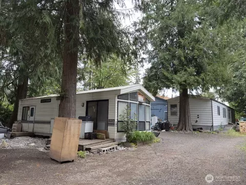 19102 Division Ave NE, Suquamish, WA 98392