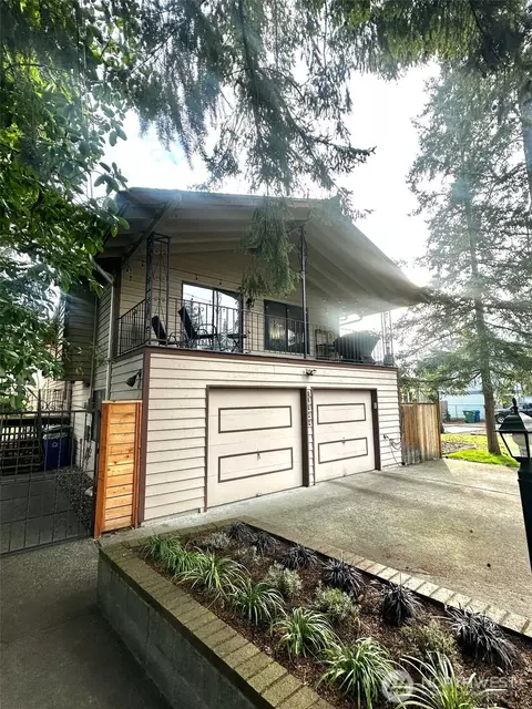 12544 25th Ave SE, Seattle, WA 98125