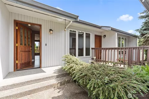 3601 70th Ave W, University Place, WA 98466