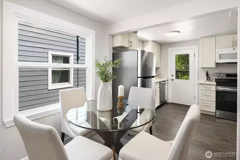 Dining - 9032 15th Ave SW, Seattle, WA 98106 photo 1 of 1