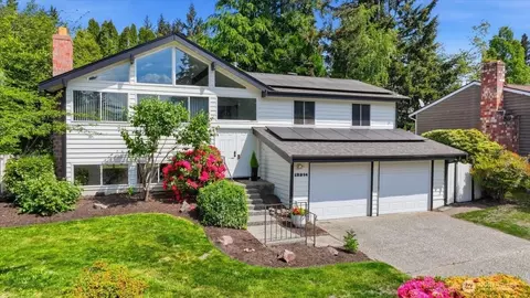 12214 NE 138th Pl, Kirkland, WA 98034