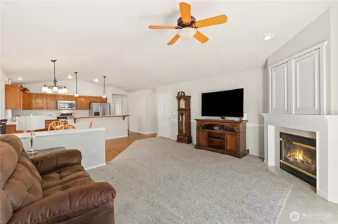 4708 215th St E, Spanaway, WA 98387 photo 9