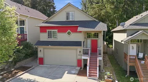 2231 SE Kelby Cir, Port Orchard, WA 98366