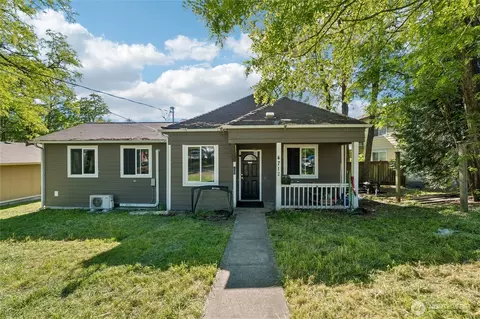 4712 S Warner St, Tacoma, WA 98409