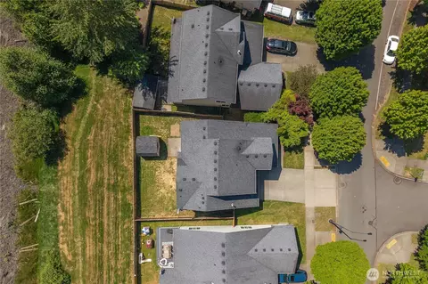 View/Area - 7249 Radius Loop SE, Lacey, WA 98513 photo 1 of 4