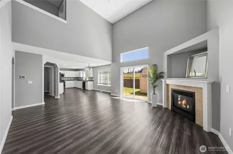 Living - 7249 Radius Loop SE, Lacey, WA 98513 photo 3 of 4
