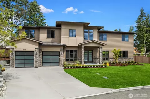 16390 NE 1st St, Bellevue, WA 98008