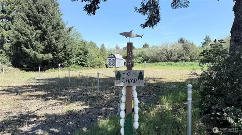 194 Hoh Ct, Ocean Shores, WA 98569