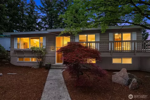 2814 129th Ave SE, Bellevue, WA 98005