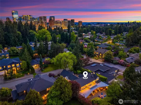 10910 NE 18th Pl, Bellevue, WA 98004