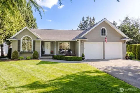 1711 Main St, Lynden, WA 98264