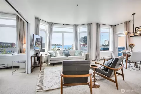 2414 1st Ave #409, Seattle, WA 98121