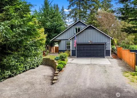 511 NE Barbara Blvd, Belfair, WA 98528
