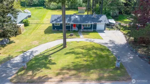 1986 Peacock Ln, Oak Harbor, WA 98277