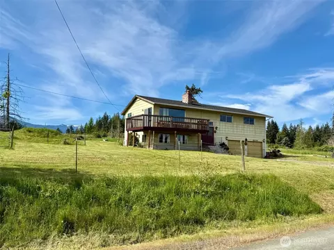 46 Cliff Robinson Ln, Sequim, WA 98382