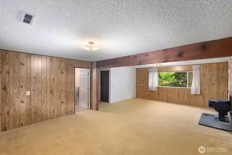 Living - 21627 9th Pl W, Bothell, WA 98021 photo 7 of 9