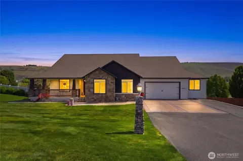 98303 E Ridgeview Dr, Kennewick, WA 99338