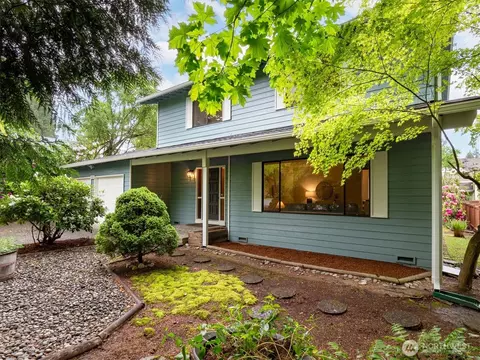 Exterior - 20106 96th Ave NE, Bothell, WA 98011 photo 2 of 9