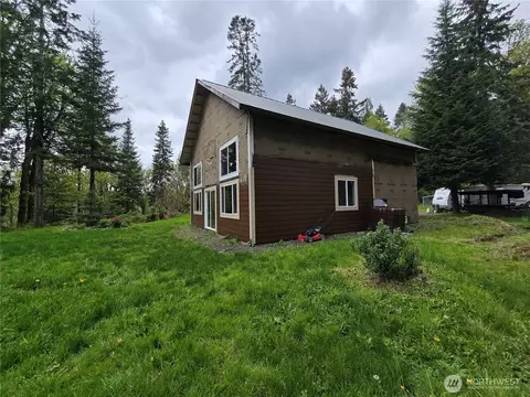 1747 Winlock Vader Rd, Winlock, WA 98596 photo 2