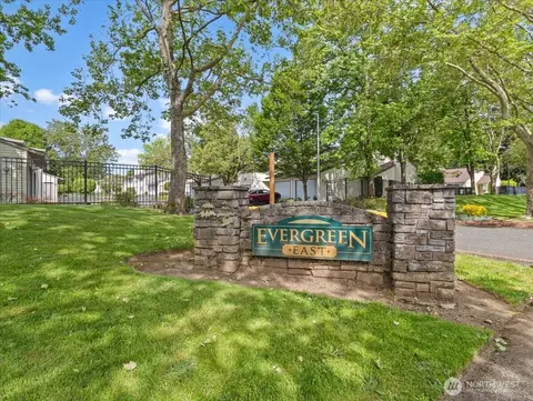 526 SE 157th Ave #6, Vancouver, WA 98684