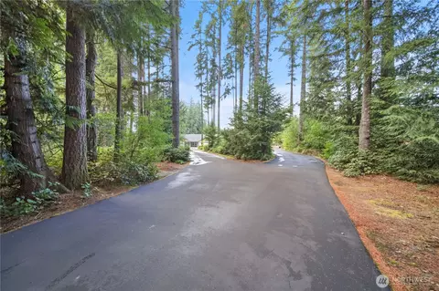 3328 104th Ave SW, Olympia, WA 98512