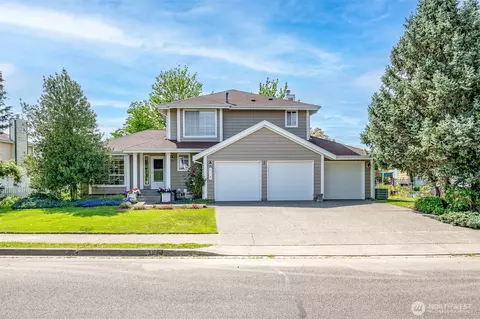 514 Blanchat Ct, Enumclaw, WA 98022