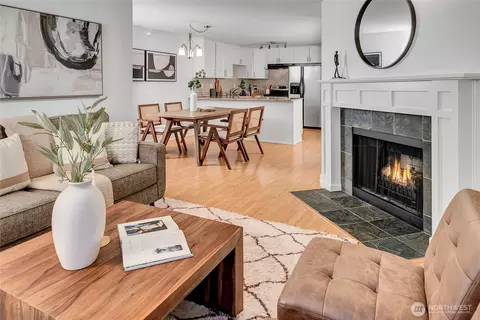 700 Front St S #E102, Issaquah, WA 98027