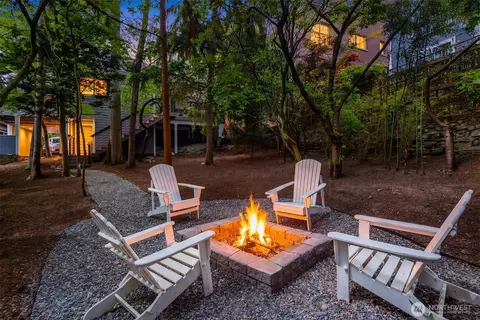 1014 4th Ave N, Seattle, WA 98109
