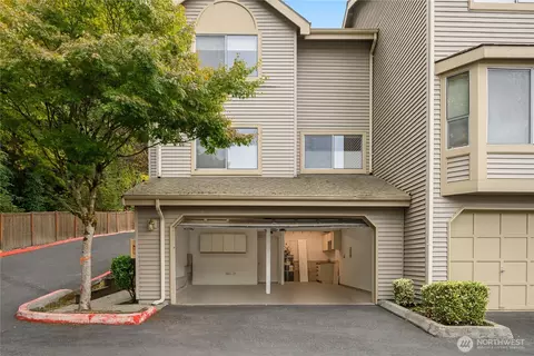 4139 178th Ln SE #1, Bellevue, WA 98008