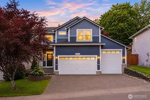 912 25th Ave SW, Puyallup, WA 98373