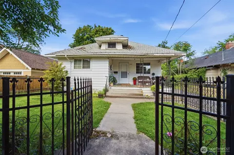 606 S Division St, Walla Walla, WA 99362