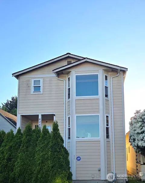 626 N Anderson St, Tacoma, WA 98406