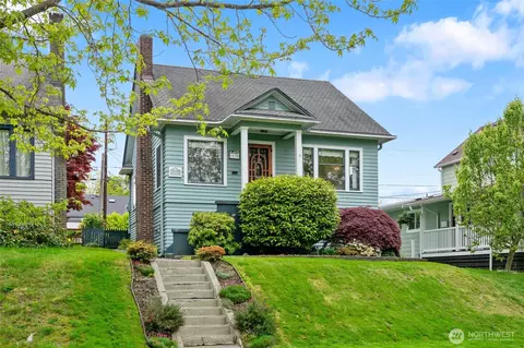 Exterior - 1126 Wetmore Ave, Everett, WA 98201 photo 2 of 5