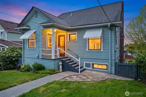 Exterior - 1126 Wetmore Ave, Everett, WA 98201 photo 3 of 5
