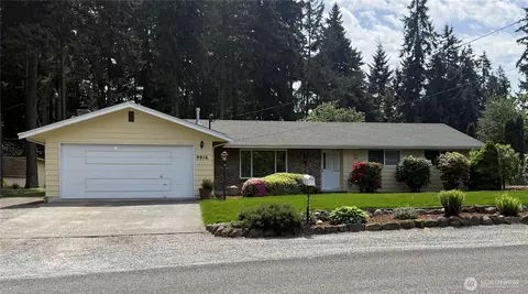 9916 120th St E, Puyallup, WA 98373