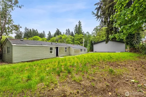 932 Price Rd, Bremerton, WA 98312