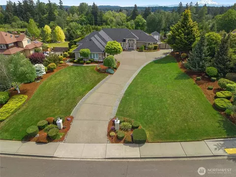9616 Piperhill Dr SE, Olympia, WA 98513