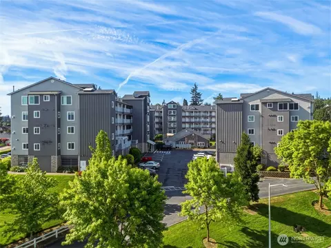 Exterior - 1318 37th St #1304, Everett, WA 98201 photo 6 of 6