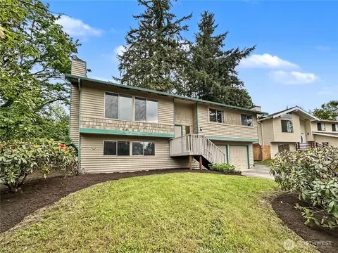 1712 Olympia Ave SE, Renton, WA 98058
