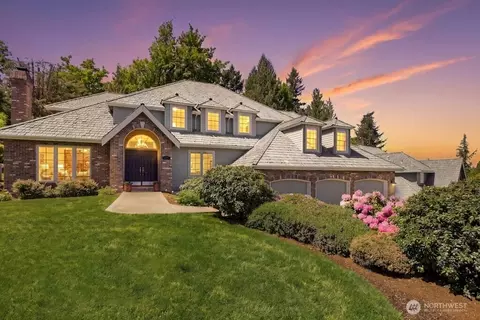 4649 225th Ave SE, Sammamish, WA 98075