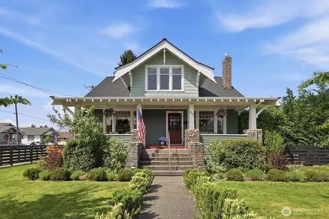 2249 Griffin Ave, Enumclaw, WA 98022