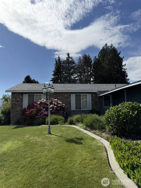 660 N Keller, East Wenatchee, WA 98802