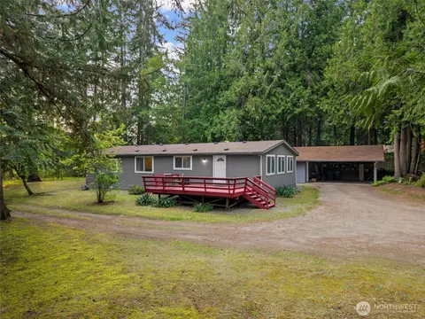 21 E Burrows Ln, Shelton, WA 98584